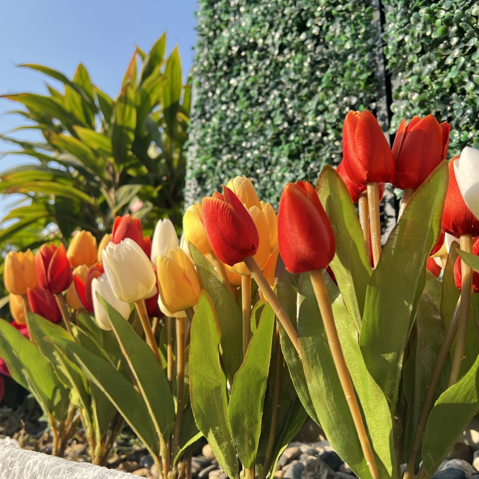 Shyshining white tulips bundle for outdoor decoration with UV resistance