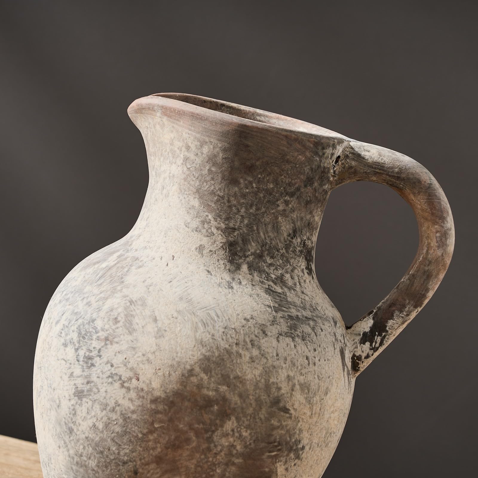 SIDUCAL vase suitable for dried botanicals or fresh stems.