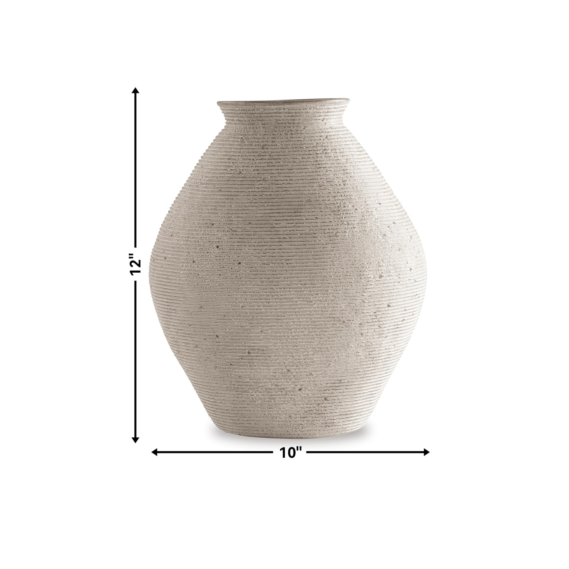 Centerpiece display with Hannela vase adding warm, sculptural accents