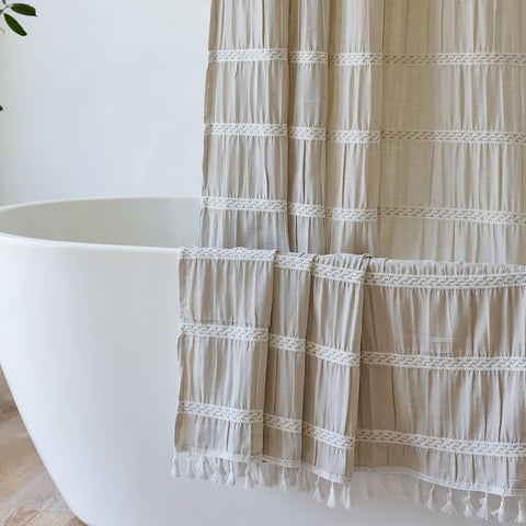 Siiluminisoy Cream Shower Curtain front view with rustic striped design for farmhouse bathrooms.