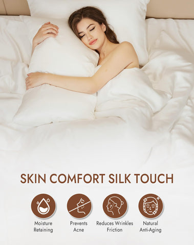 SilkSilky envelope closure design keeps pillow secure without snagging.