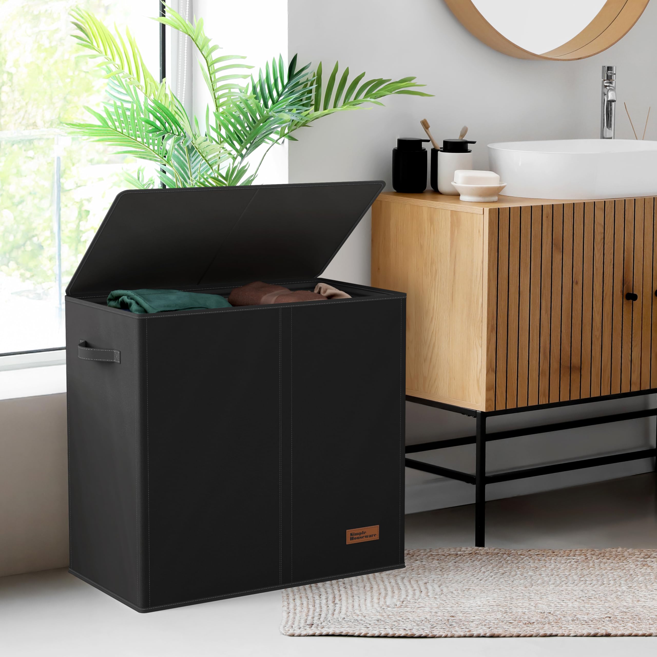 Simple Houseware heavy-duty 600D polyester ensures long-lasting use.