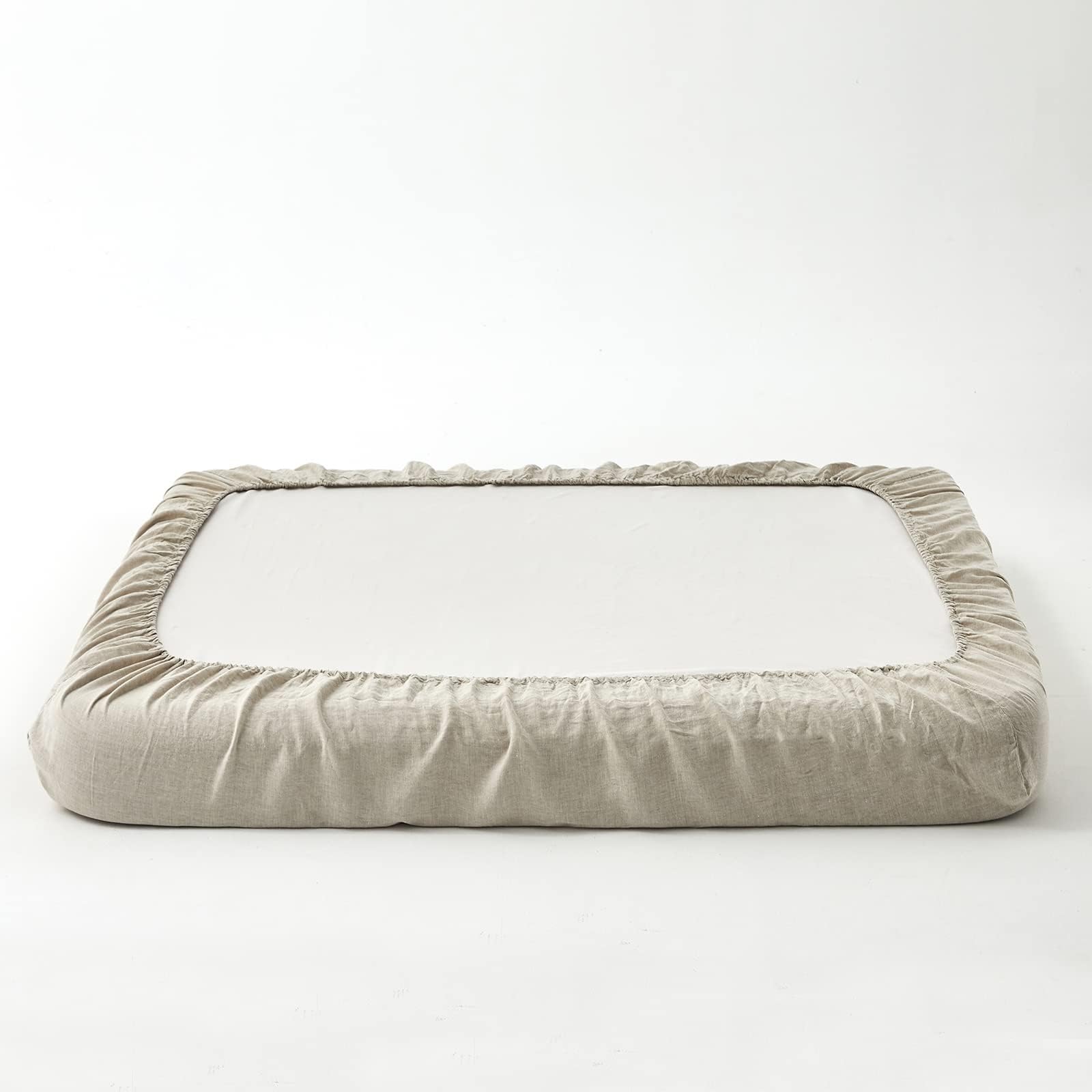Simple&Opulence linen care is easy, helping maintain softness and longevity.