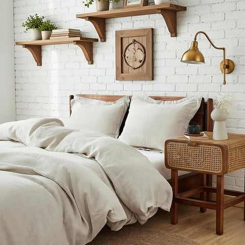 Simple&Opulence linen duvet cover queen closeup fabric texture for breathable comfort