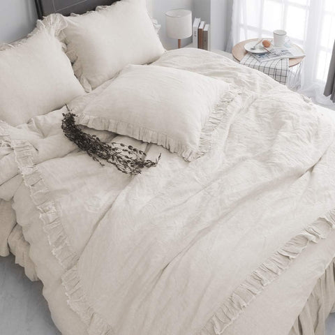 Simple&Opulence ruffle design adds casual sophistication to the aesthetic