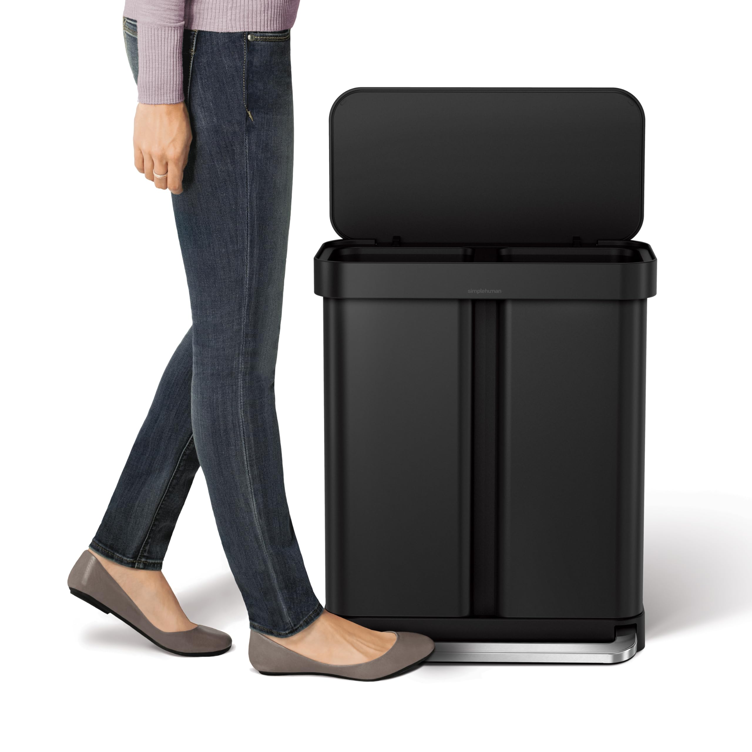 simplehuman patented lid shox ensures a slow, silent close