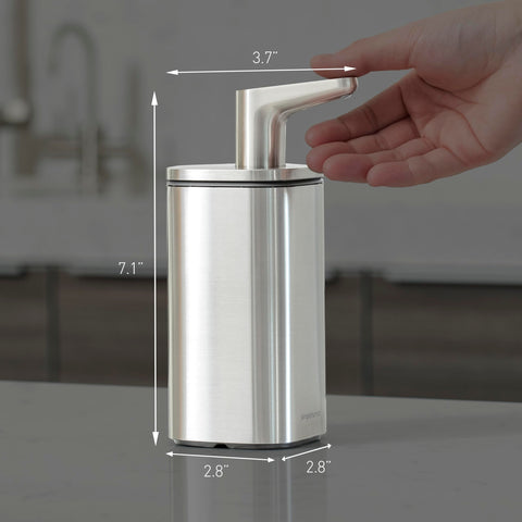 simplehuman daily-use durability supports long-term performance in busy kitchens