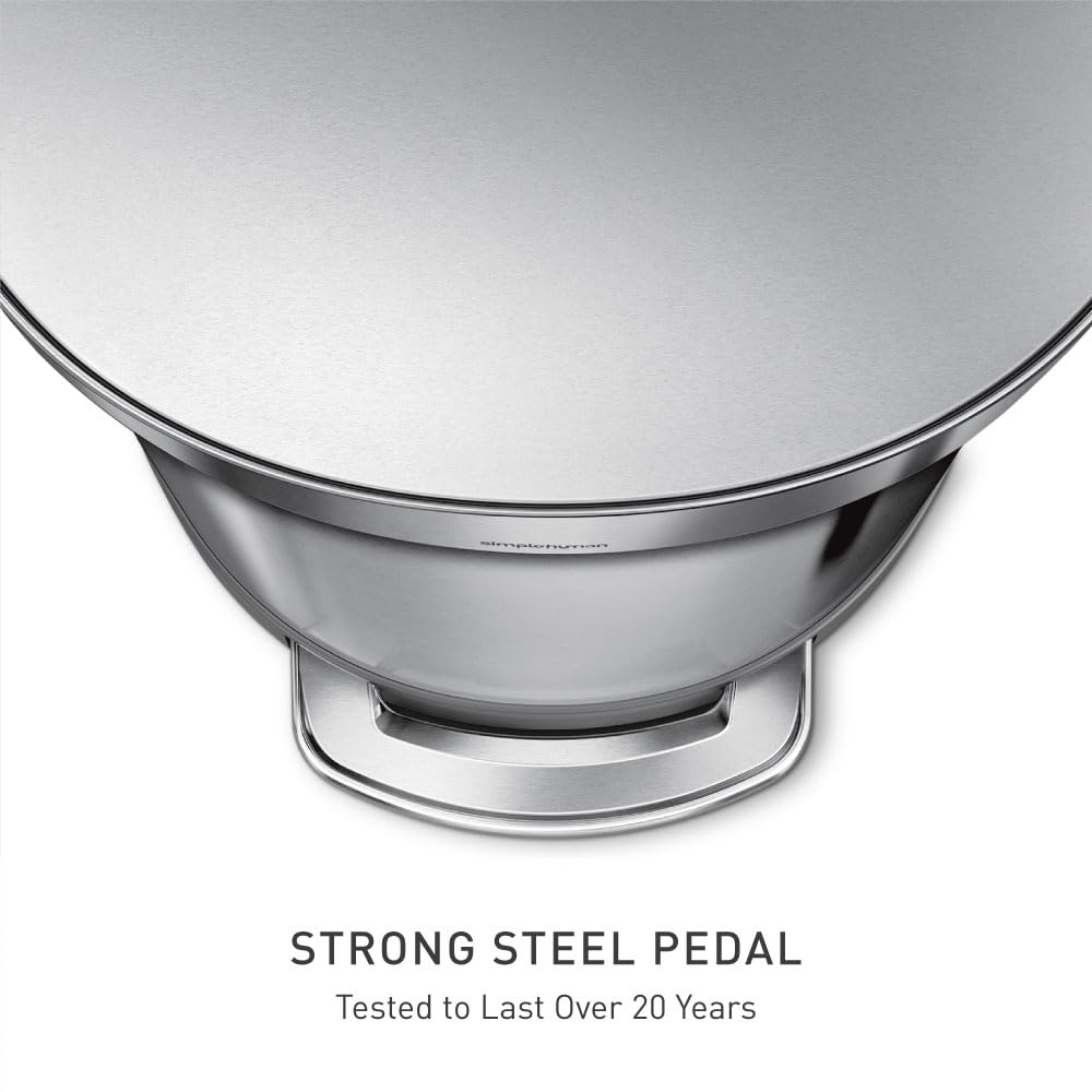 simplehuman liner rim close-up shows quick bag changes.