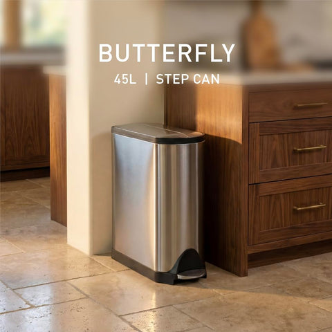 simplehuman steel pedal ensures durable, long-lasting operation