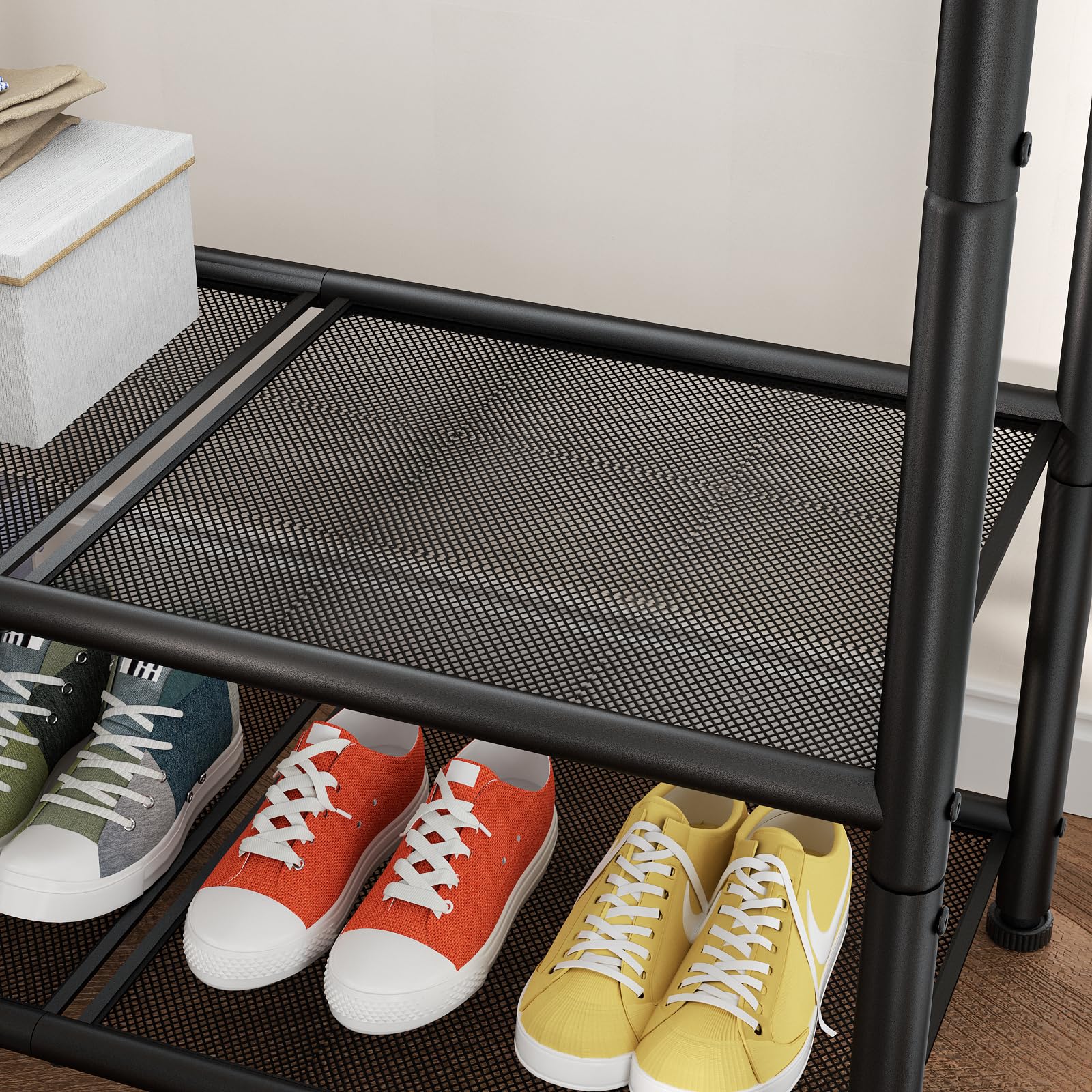 SINGAYE heavy-duty iron frame highlighting durable construction
