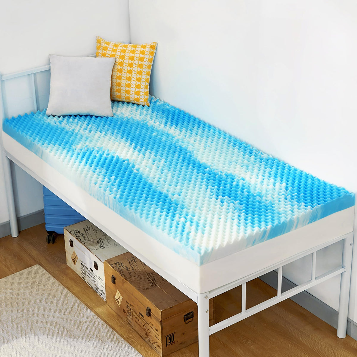 SINWEEK 2-Inch Egg Crate Topper unboxed front view showcasing comfort-ready design