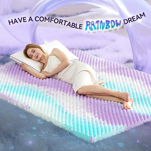 SINWEEK colorful wave topper adds stylish color to bedding.