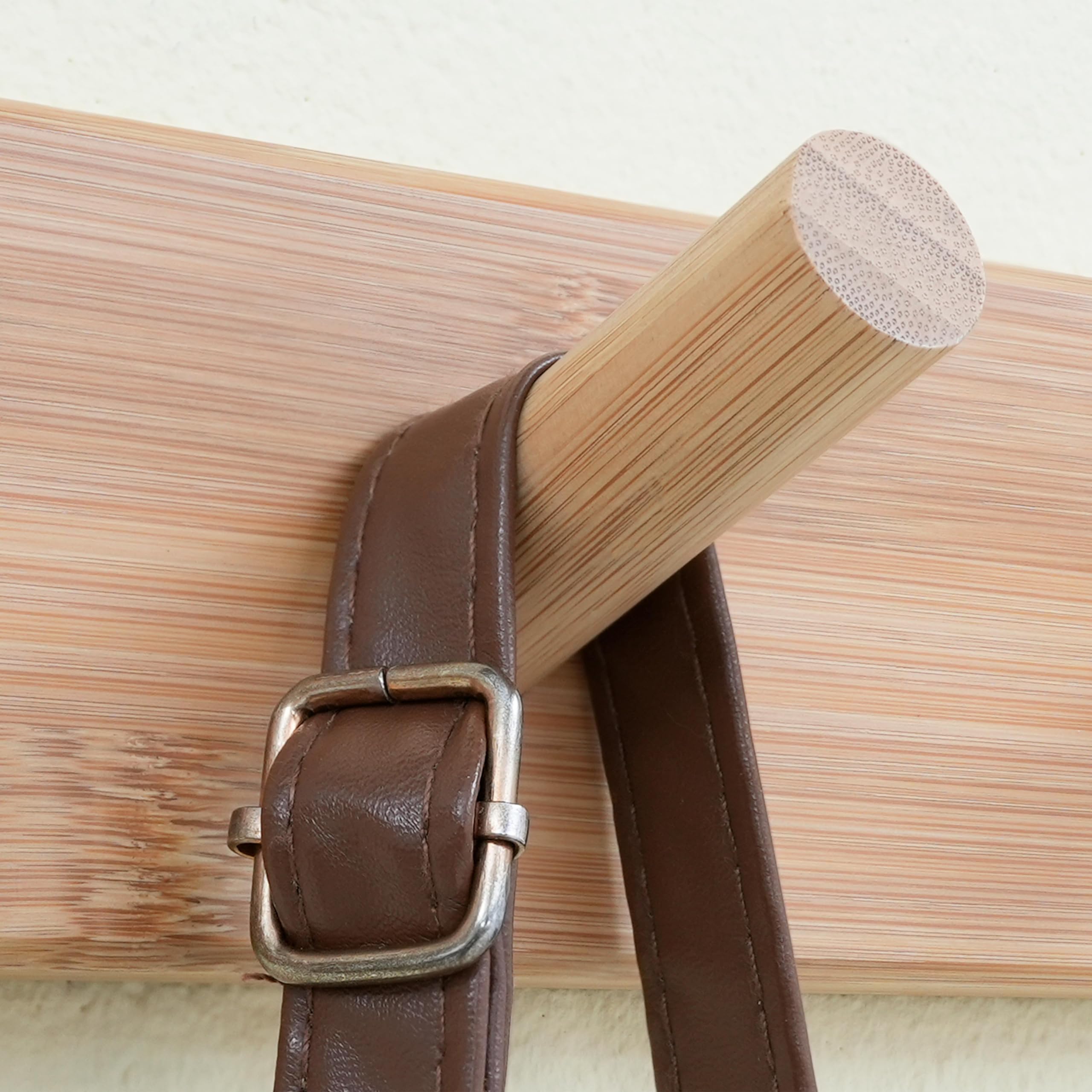 Hole-to-hole spacing 16 inches on SKOLOO rack