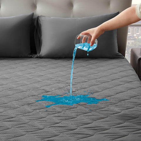 SLEEP ZONE hotel-quality king mattress protector, durable and long-lasting.