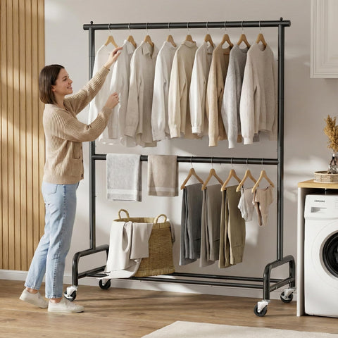 Sleeping Lamb locking casters system keeps the rack secure.