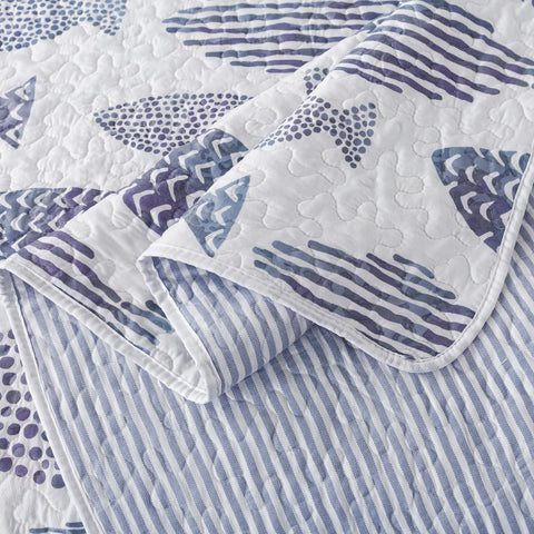 SLPR Sea of Dreams soft polyester shell and fill for year-round comfort.