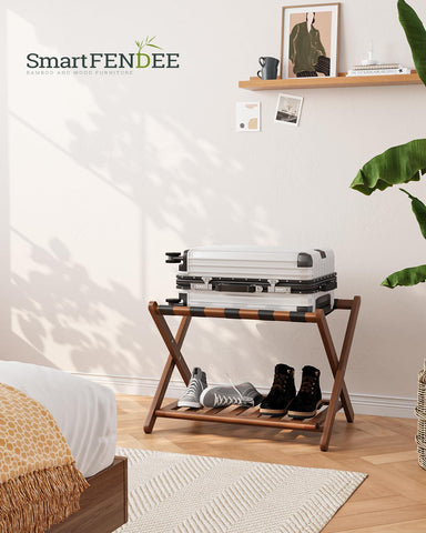 Silicone pad bottom on Smart FENDEE protects floors and adds grip.