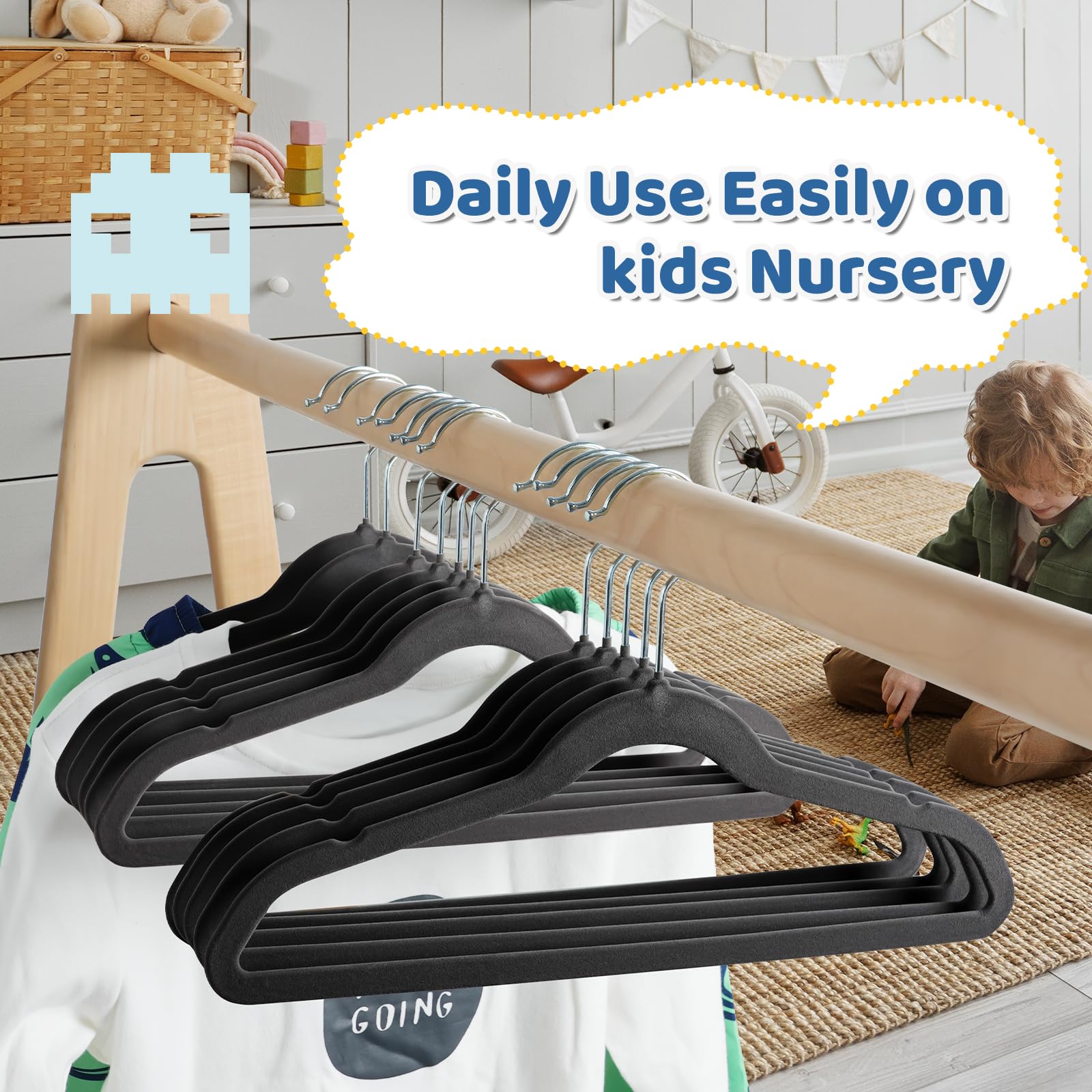 Smartor Premium 50-pack keeps kids’ closets organized with a uniform look.