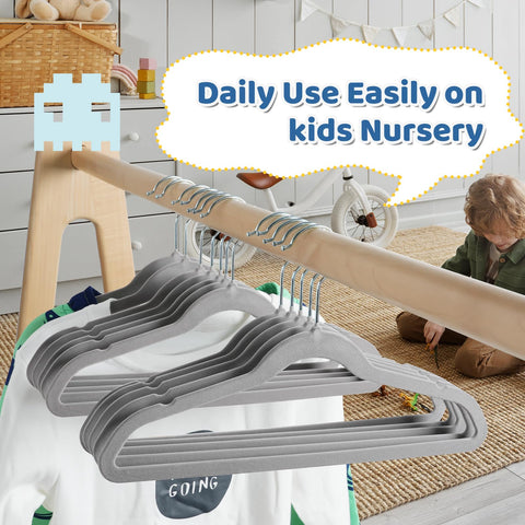 Smartor Premium kids hangers suitable for toddlers to teens.