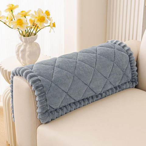 Smiry fuzzy couch cover with non-slip backing protects your sofa from scratches.