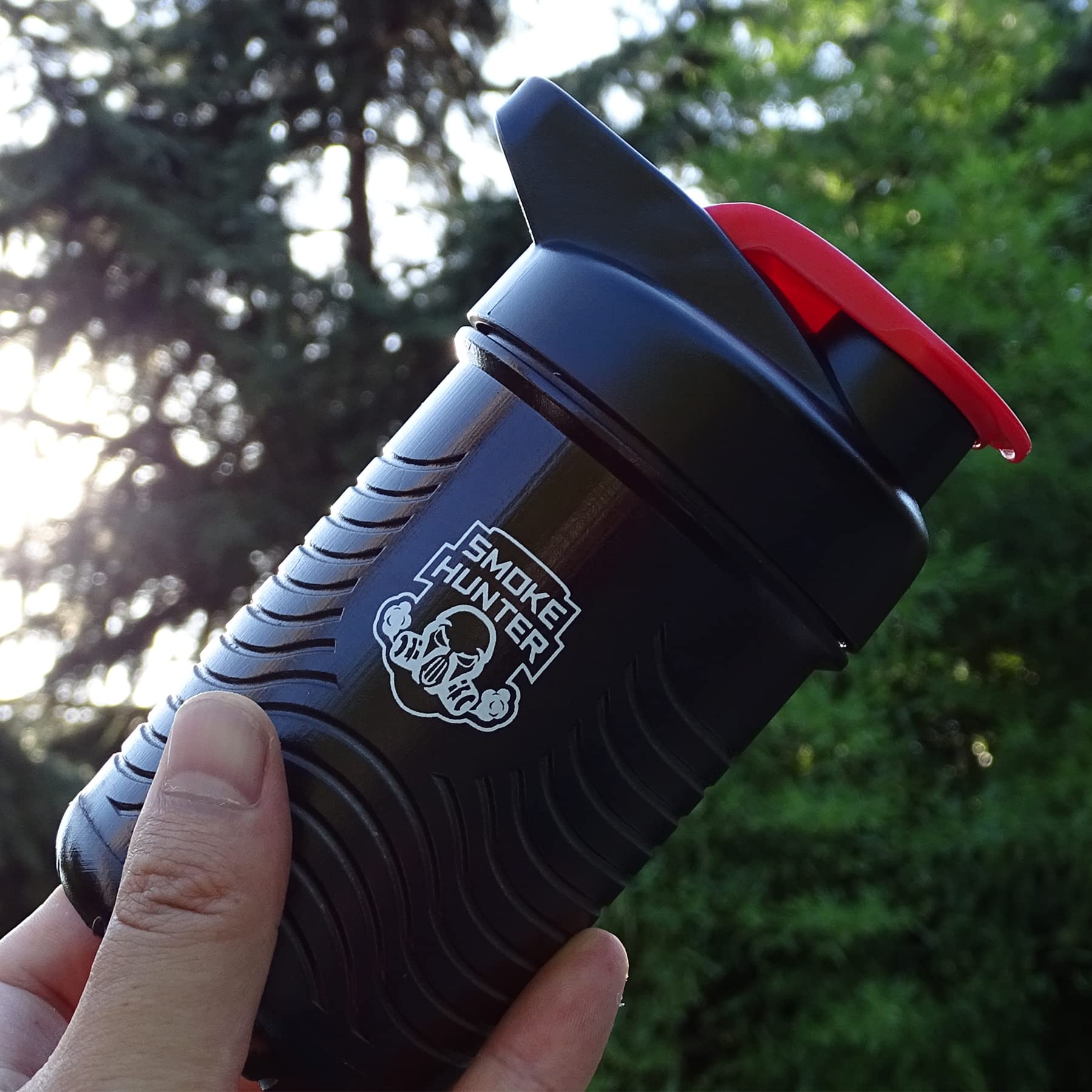 No odor leakage feature highlighted on Smoke Hunter 1.0