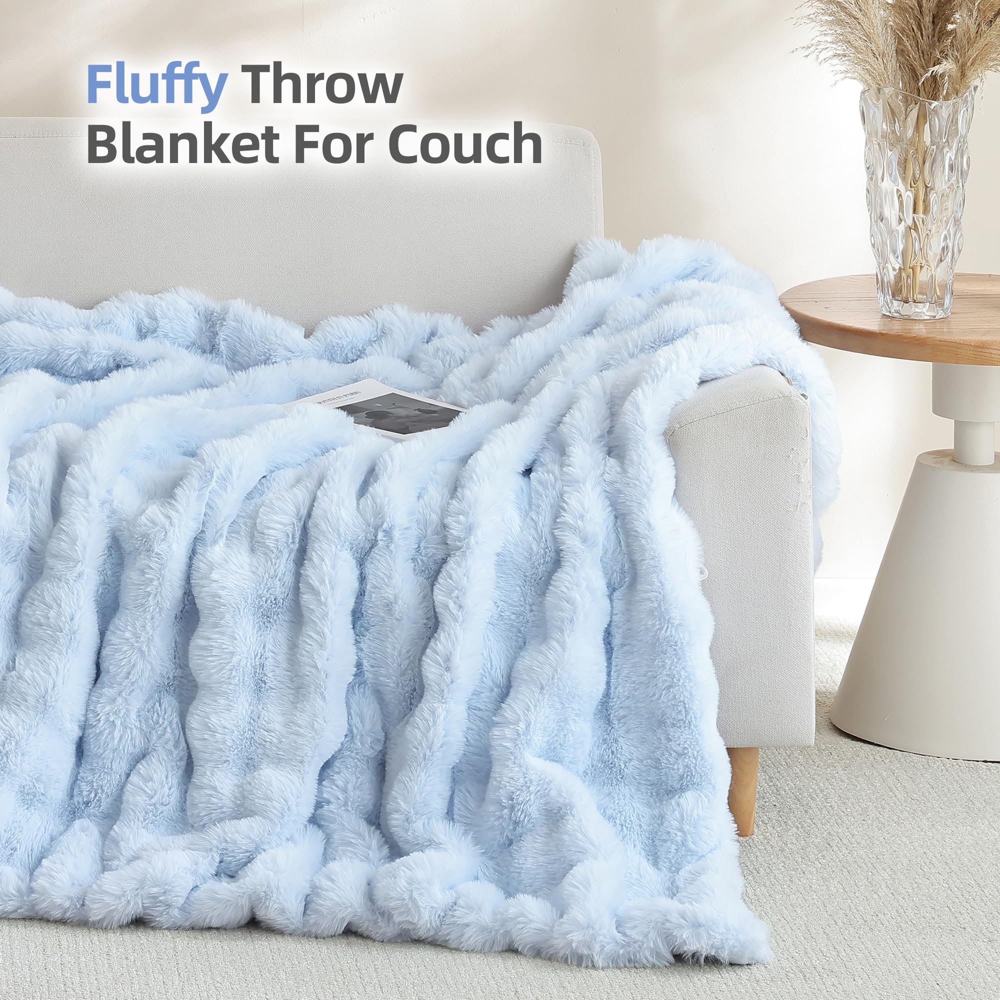 Smoofy cloud-soft front delivers luxurious plush comfort for lounging