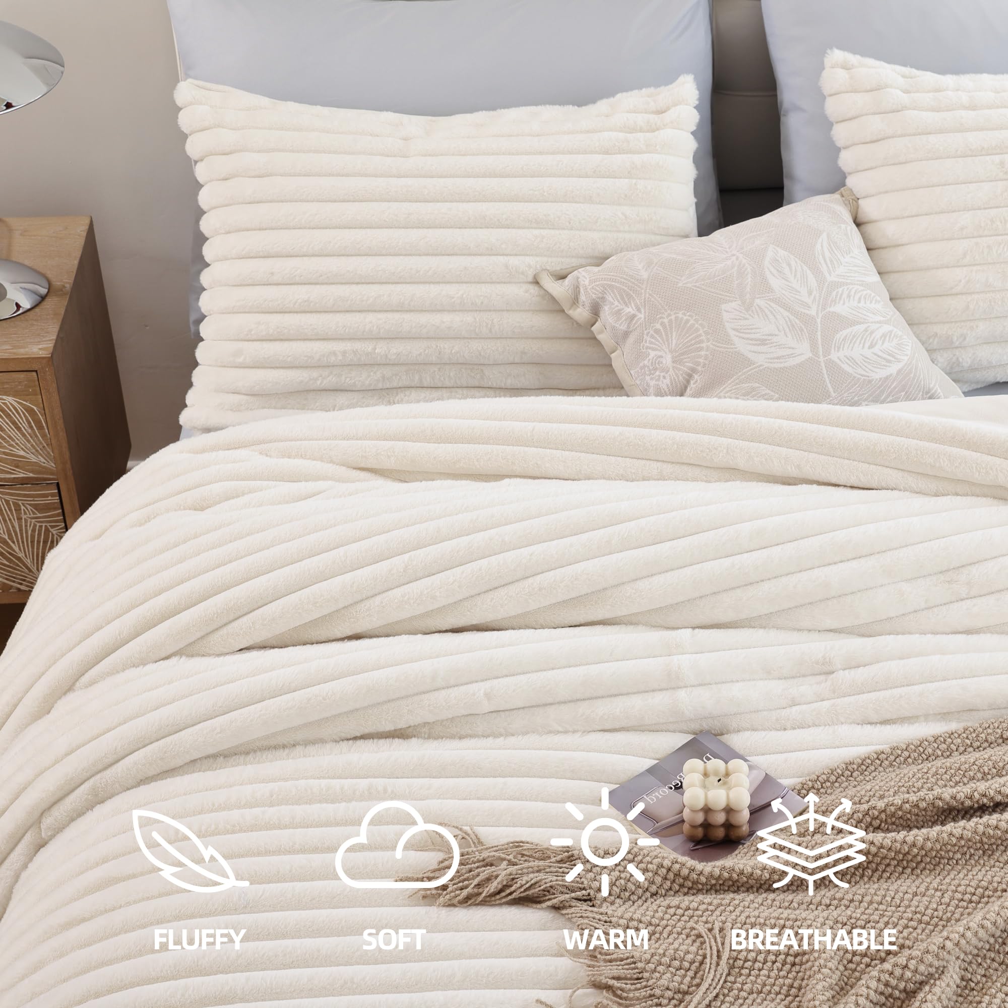 Smoofy cream micro-mink side offers silky softness for cool nights