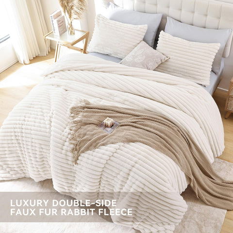 Smoofy Fluffy Queen Comforter stripe pattern decorates a chic bedroom