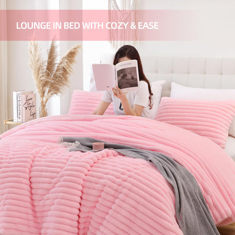 Smoofy pillowcase 20x26 complements the set with coordinated comfort.