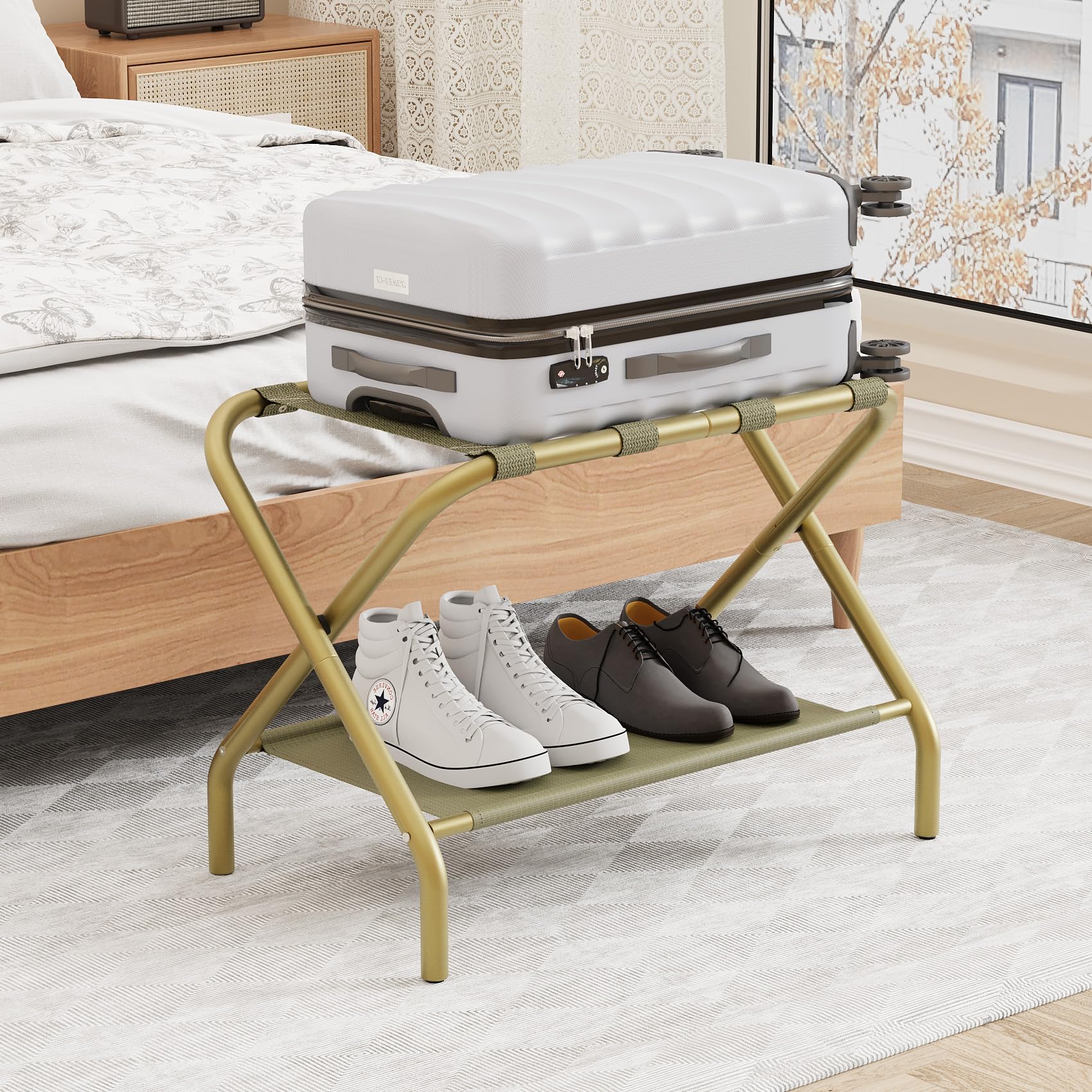 Smuxee Gold luggage rack two-tier structure supports multiple suitcases.