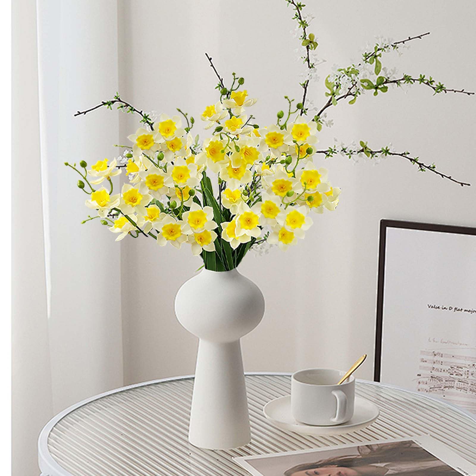 SNAIL GARDEN maintenance-free daffodils require no watering or care
