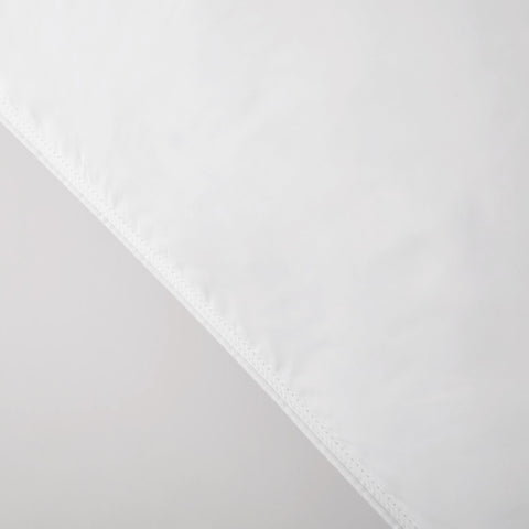 SNUG&COZY vacuum-packed packaging shown for compact shipping.