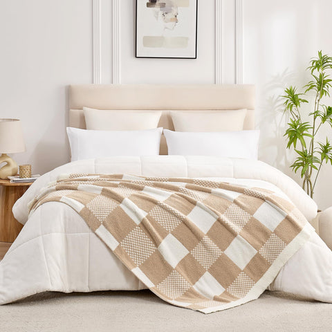 Snuggle Sac machine-washable blanket is easy to clean after use.