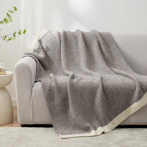 Snuggle Sac reversible design offers two looks with warm comfort.
