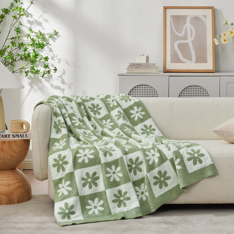 Snuggle Sac soft microfiber blanket is breathable and durable for everyday use.