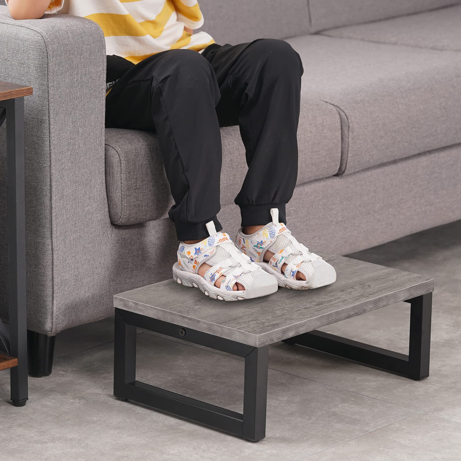 Snughome step stool grey side view, lightweight yet strong for daily bathroom use