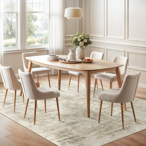 Soalmost Low-pile texture delivers soft steps on cold floors.