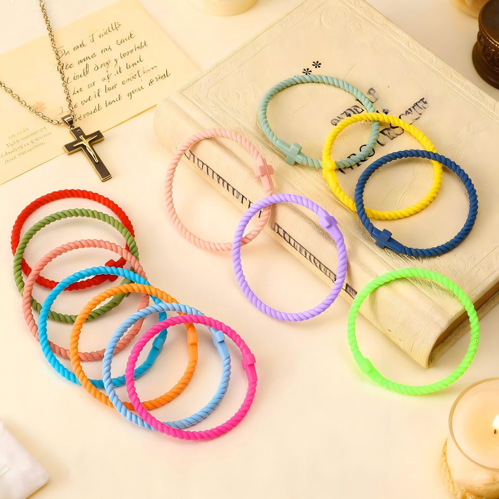 Soaoo color-variety cross bracelets for easy outfit coordination