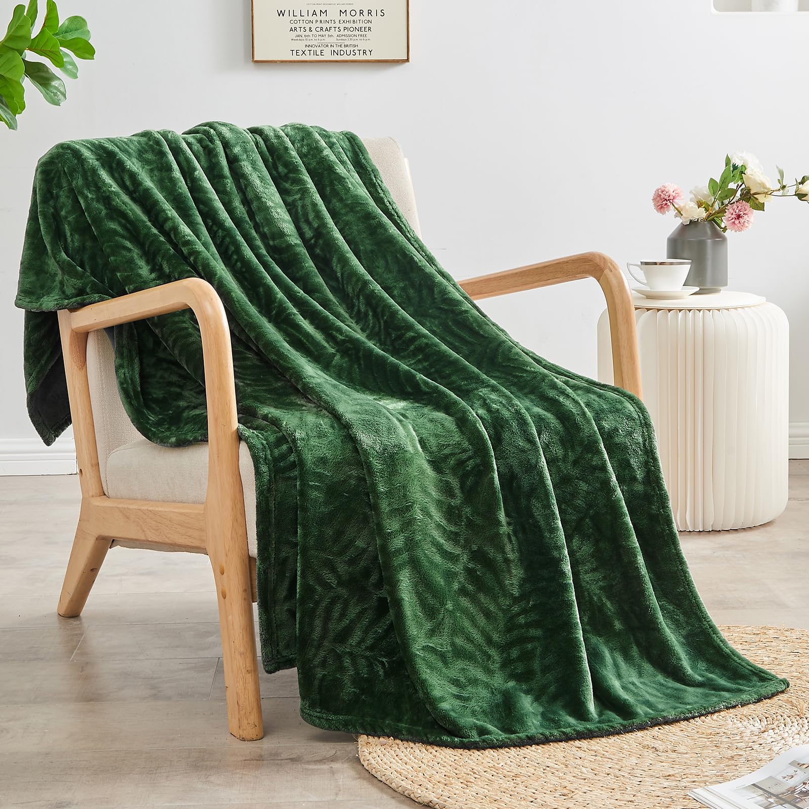 SOCHOW leaves textured design adds visual depth to any room.