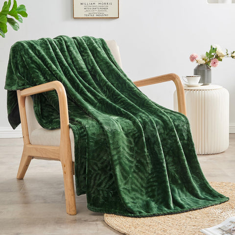 SOCHOW leaves textured design adds visual depth to any room.