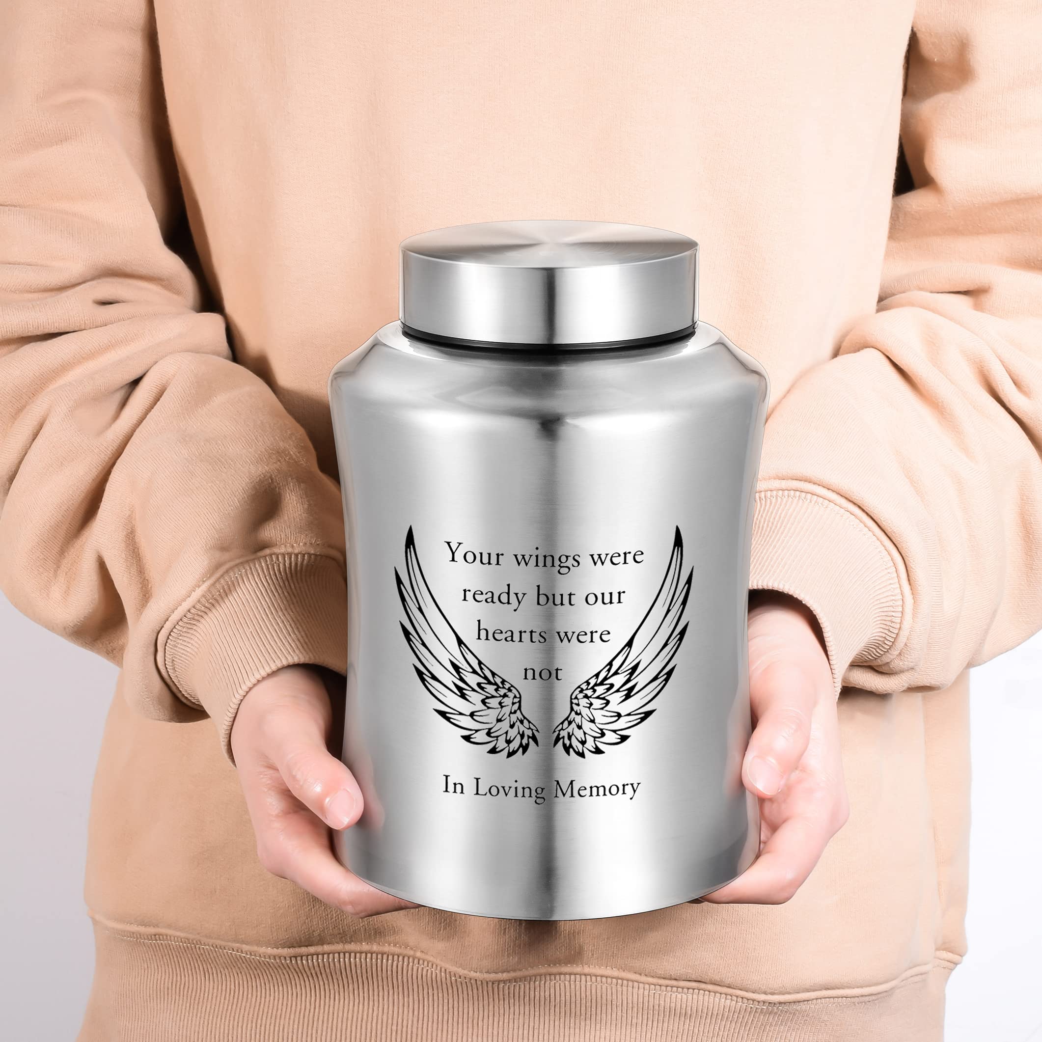 SOITIS durable stainless-steel finish provides a long-lasting keepsake.
