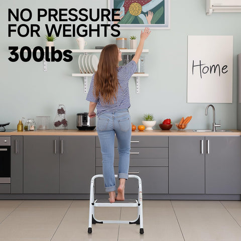 Soladder wide pedal and anti-slip surface provide stable footing for tasks.