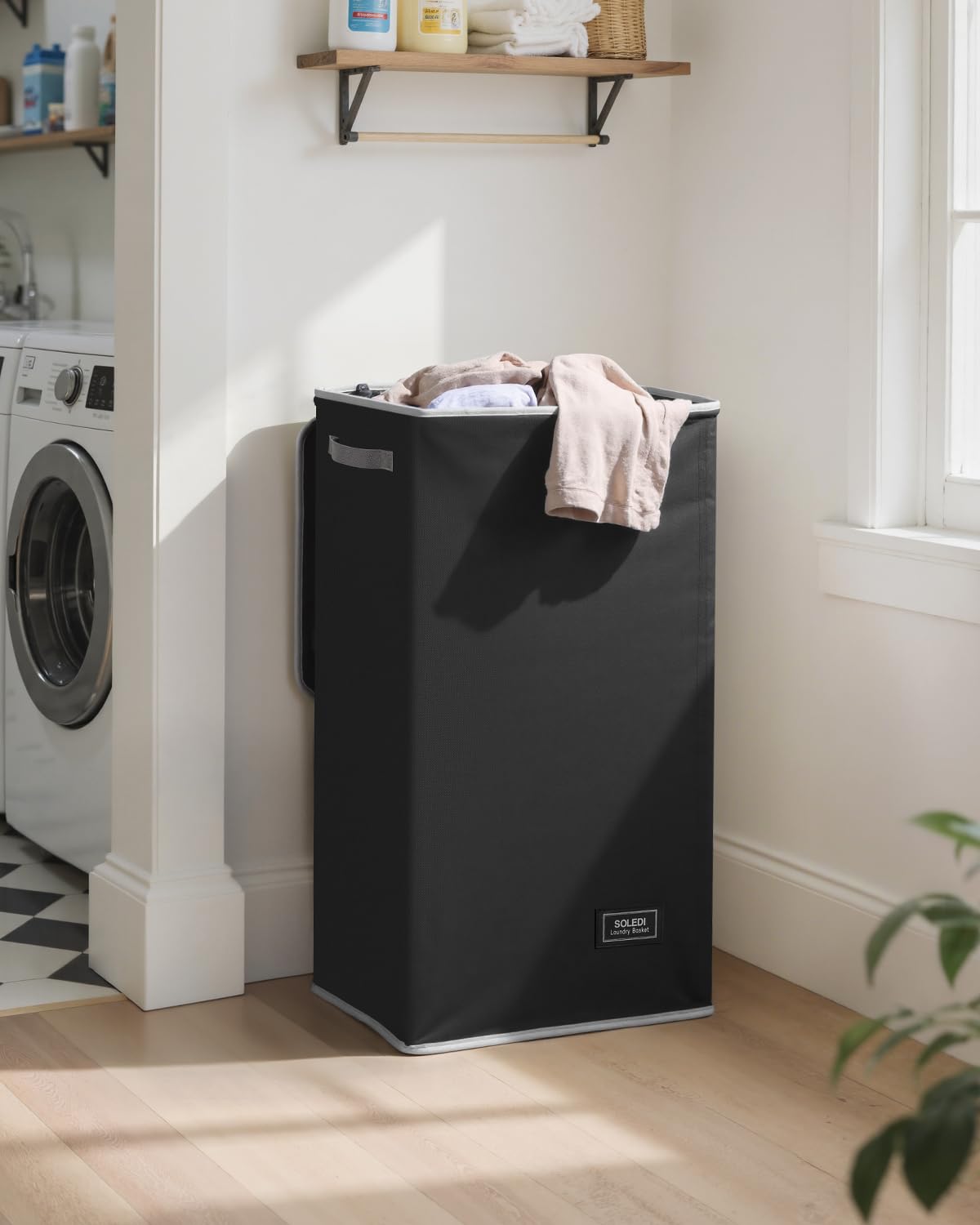 SOLEDI removable inner bag for quick unloading and easy washing.