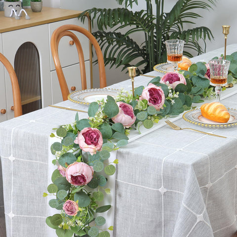 SOMYTING garland on wall or table for effortless ambiance