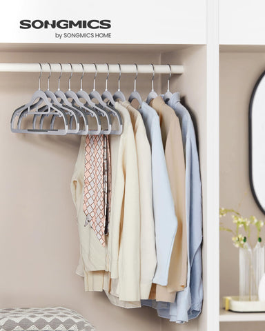 SONGMICS 0.2-inch slim hangers maximize hanging space.