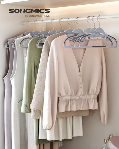Songmics heavy-duty plastic hangers hold up to 11 lb per hanger.