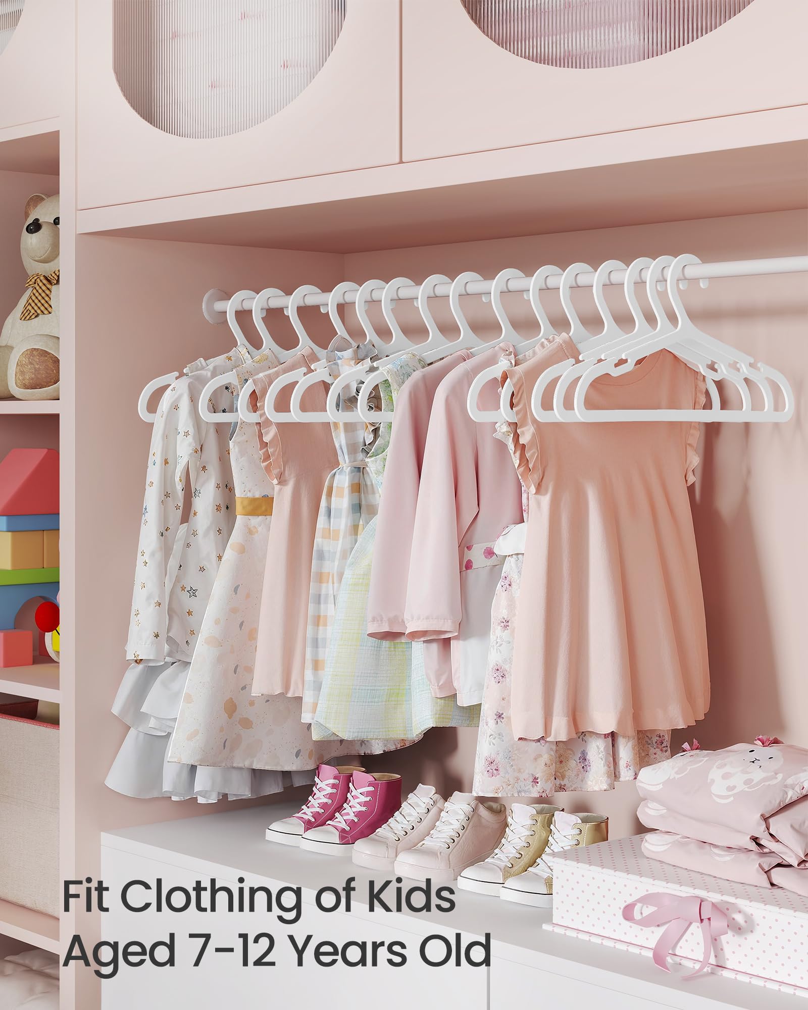SongMics Kids Hangers with non-slip shoulder ridges keep outfits in place.