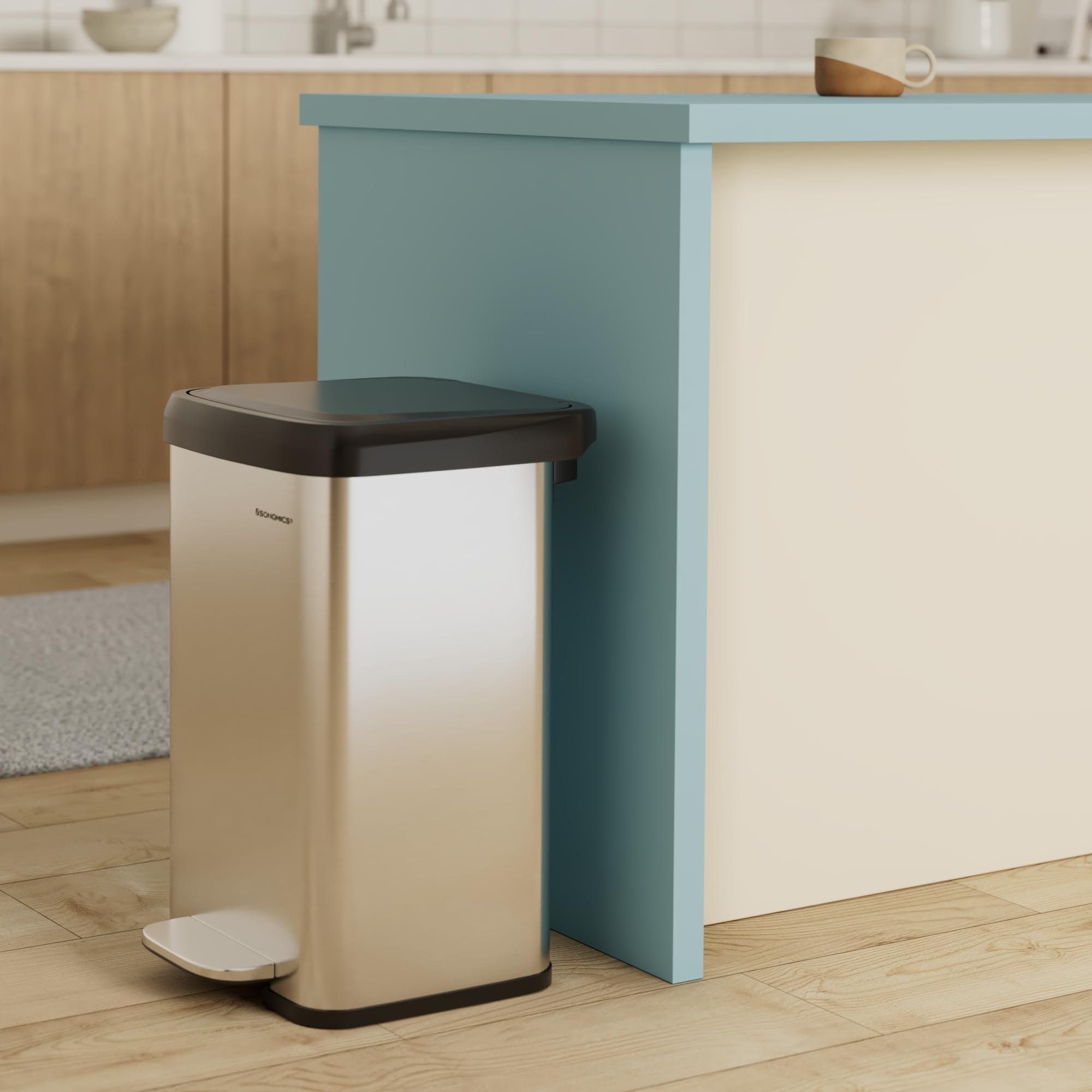 SONGMICS stainless steel finish highlights fingerprint-resistant surface for easy cleaning.