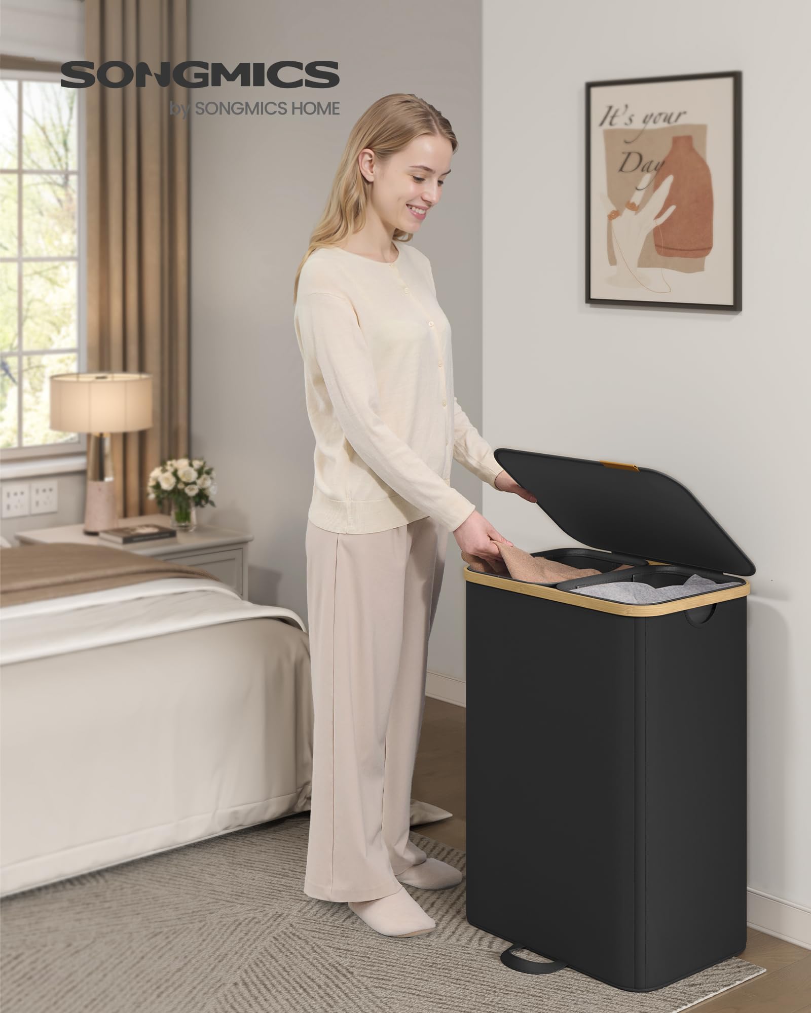 SONGMICS two-section sorter helps separate colors easily for efficient laundry