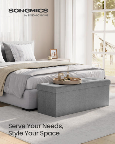 SONGMICS MAZIE lid with metal corner guards provides lasting durability.